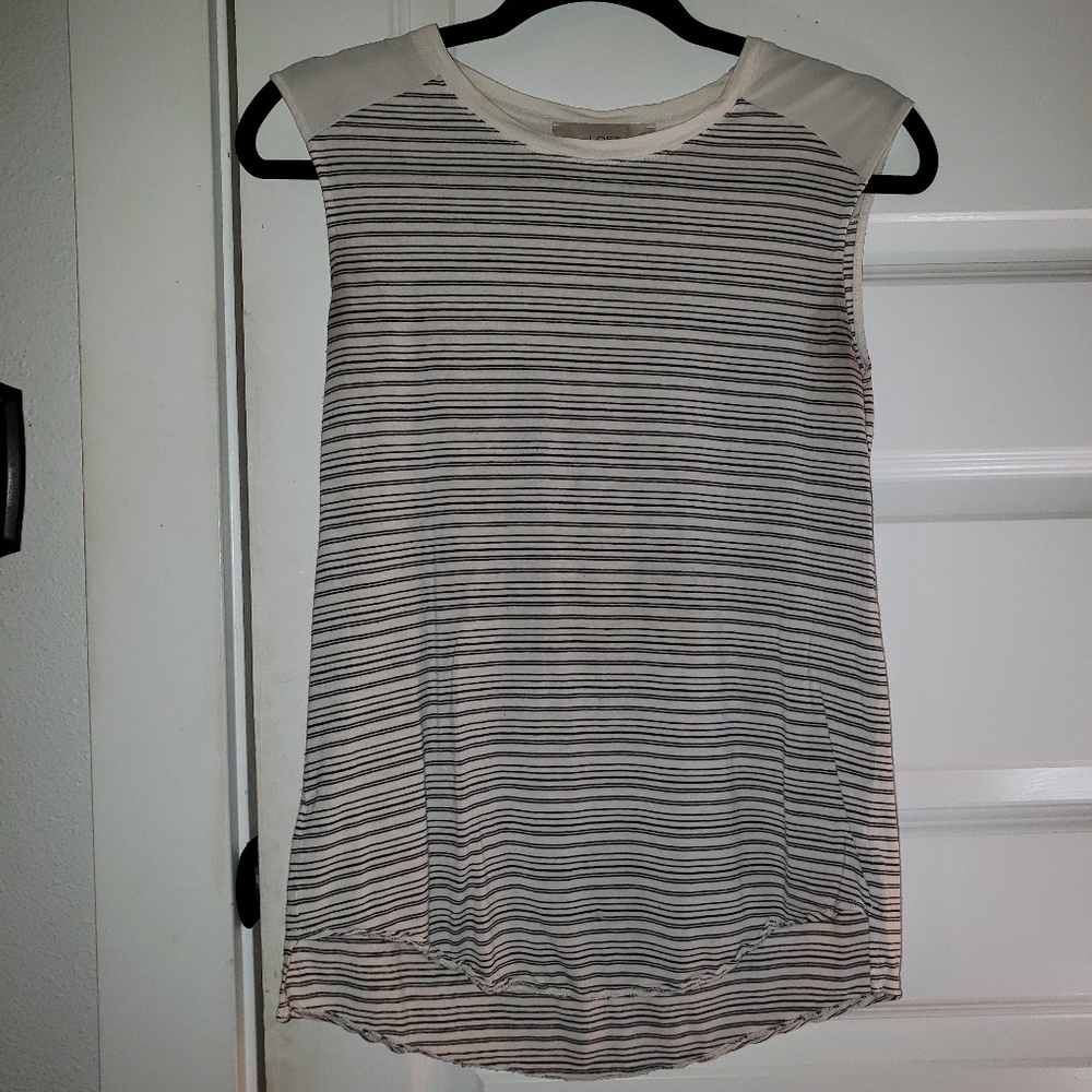 Sleeveless striped LOFT top